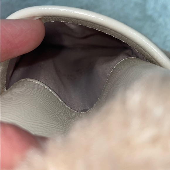 New Kate Spade ‘Jett’ Faux Shearling Small Tote - Picture 12 of 16